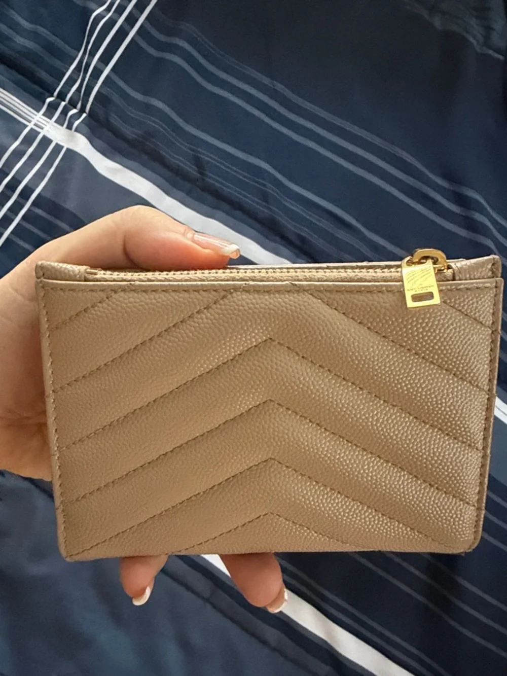 YSL Beige Quilted Wallet - Picture 6 of 8
